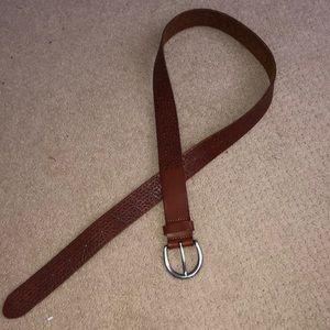 American Eagle belt